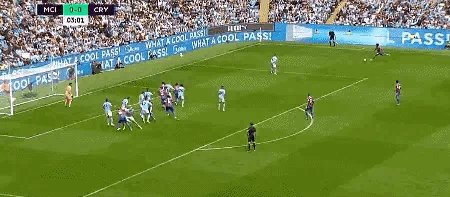 球探体育官网-【英超】哈兰德戴帽B席破门 曼城让2追4击败水晶宫