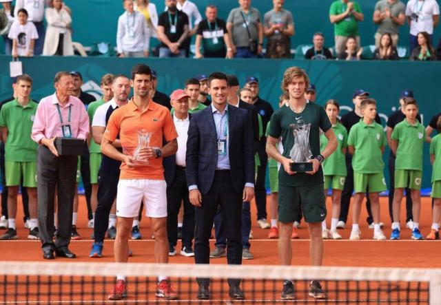 1650843986888047291.jpeg FRI-9Q1XoAMj_ck.jpeg