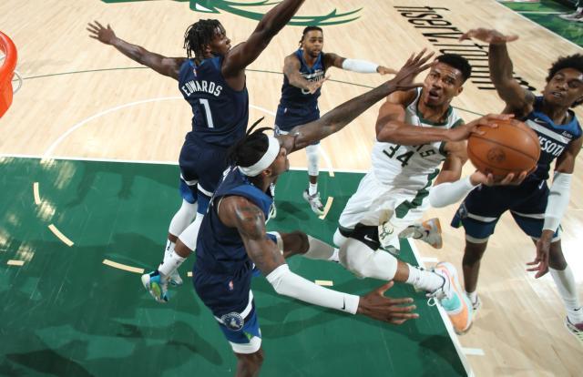 球探体育-开局3胜1负森林狼仍不满足 爱德华兹：本可以4-0